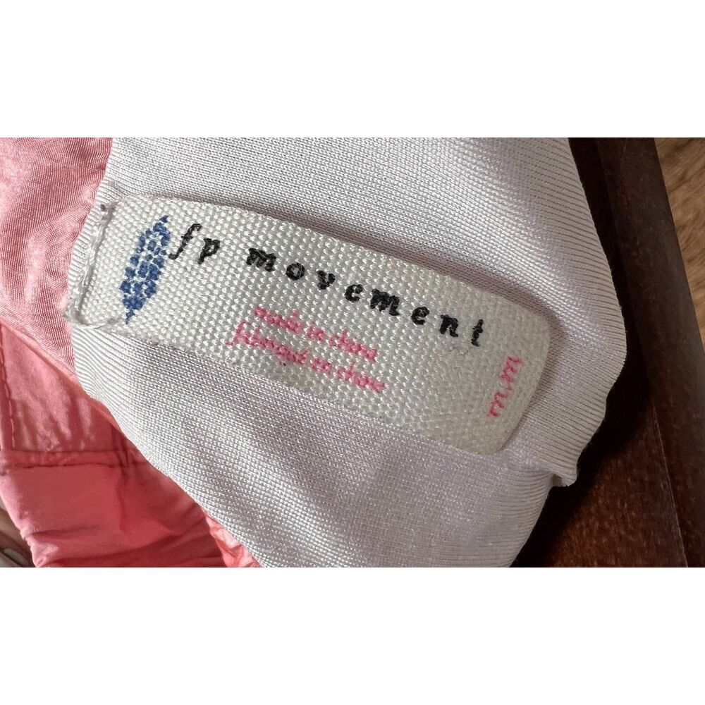 Womans' Free People Movement Ruffle Pink Shorts size M - Picture 3 of 4